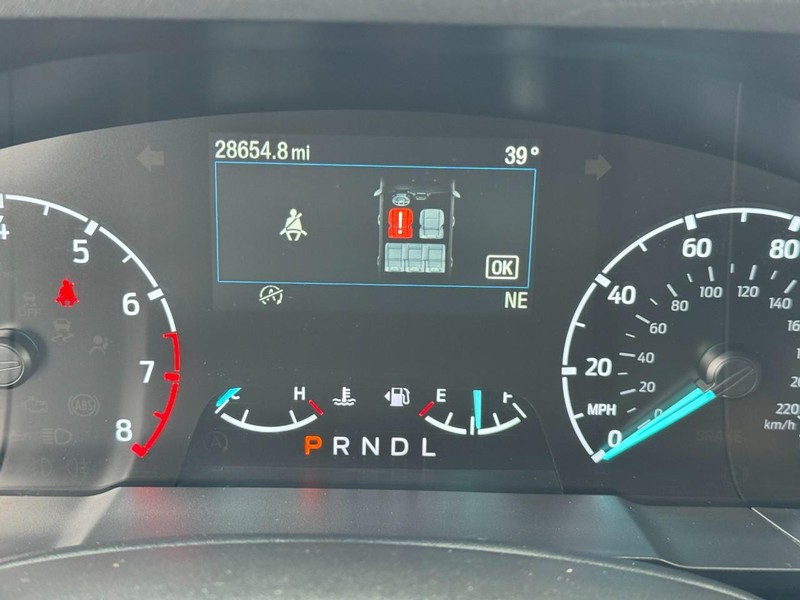 Ford Maverick Vehicle Image 19