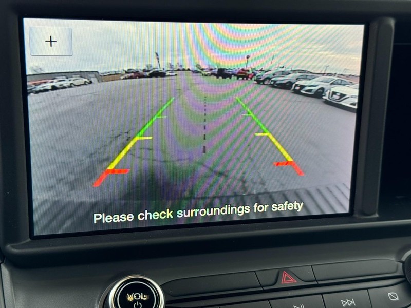 Ford Maverick Vehicle Image 20