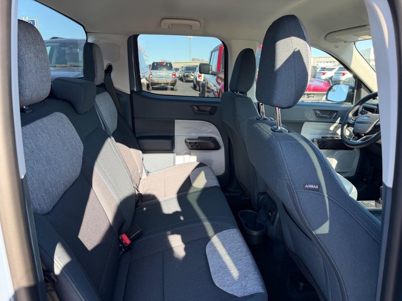 Ford Maverick Vehicle Image 05