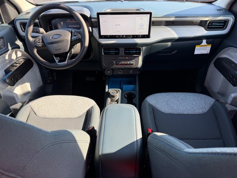 Ford Maverick Vehicle Image 06