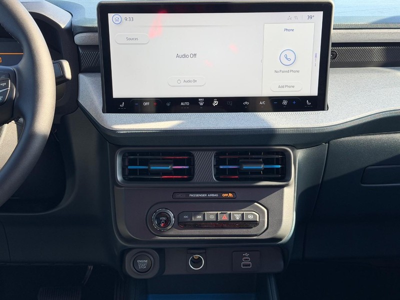 Ford Maverick Vehicle Image 07