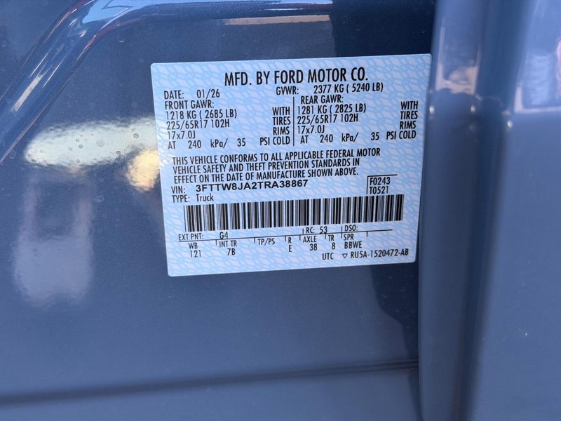 Ford Maverick Vehicle Image 16