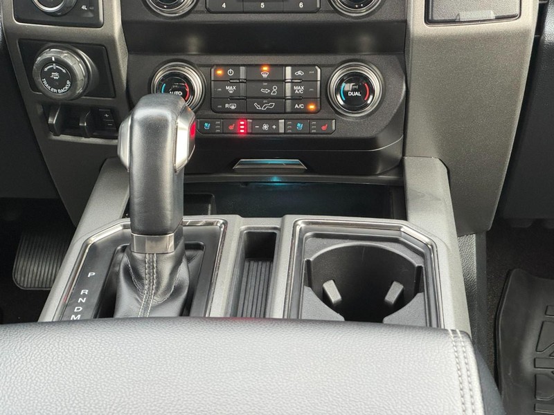 Ford F-150 Vehicle Image 14