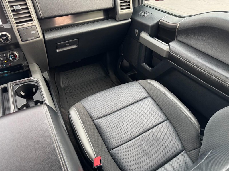 Ford F-150 Vehicle Image 15