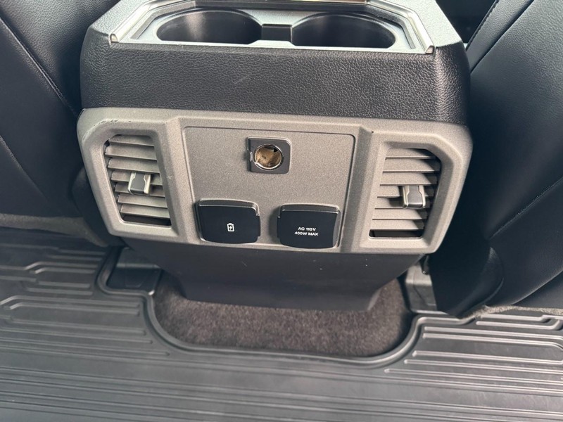 Ford F-150 Vehicle Image 16