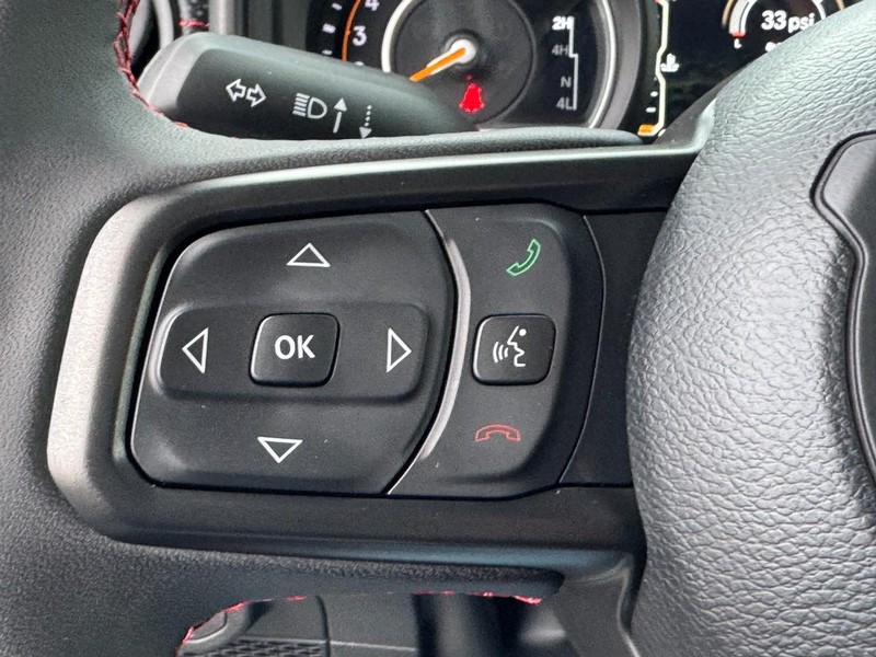 Jeep Wrangler Vehicle Image 17