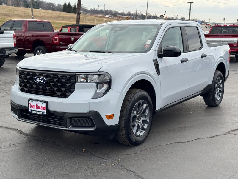 Ford Maverick Vehicle Image 08