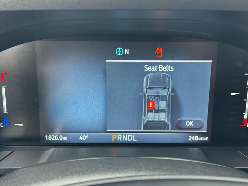 Ford Maverick Vehicle Image 19