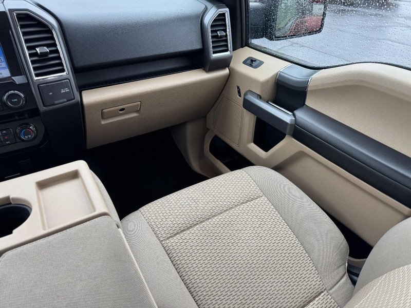 Ford F-150 Vehicle Image 14