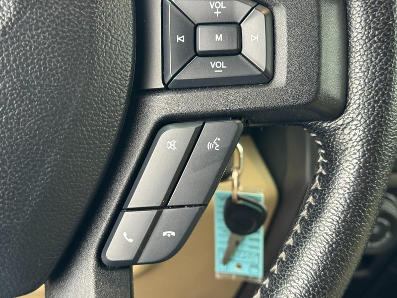 Ford F-150 Vehicle Image 17