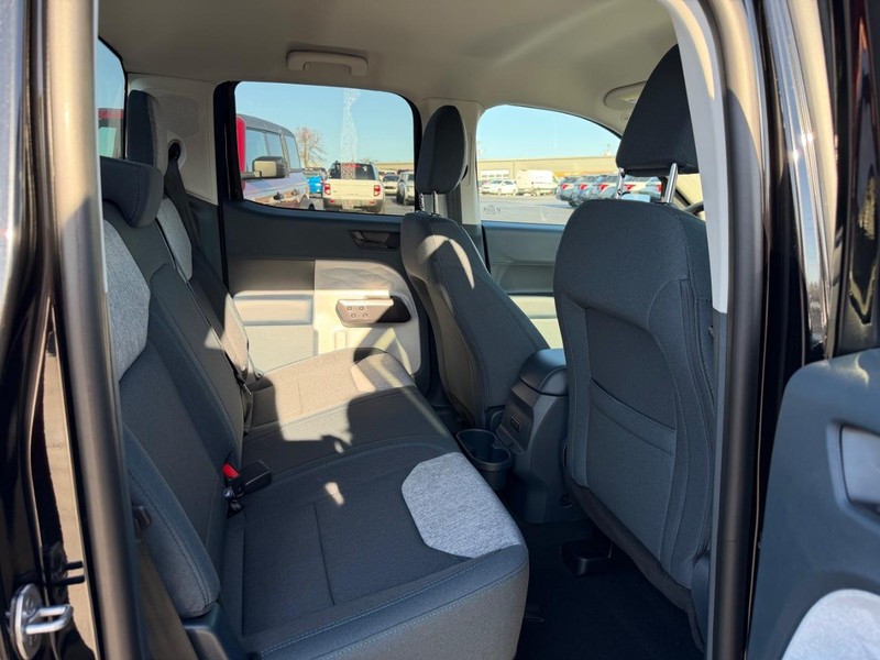 Ford Maverick Vehicle Image 05