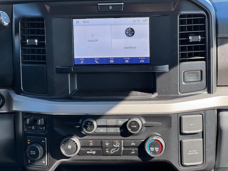 Ford Super Duty F-250 SRW Vehicle Image 09