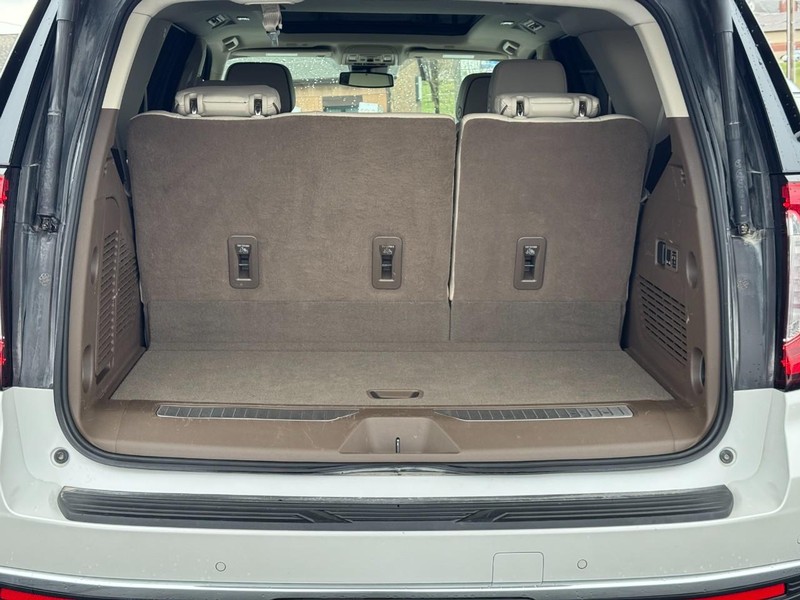 GMC Yukon Vehicle Image 04