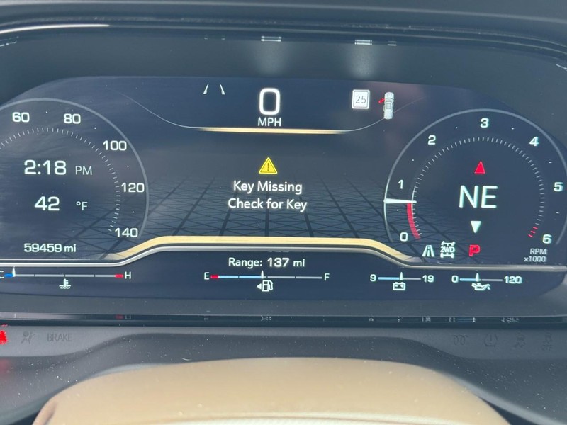 GMC Yukon Vehicle Image 22