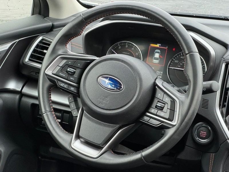 Subaru Crosstrek Vehicle Image 12