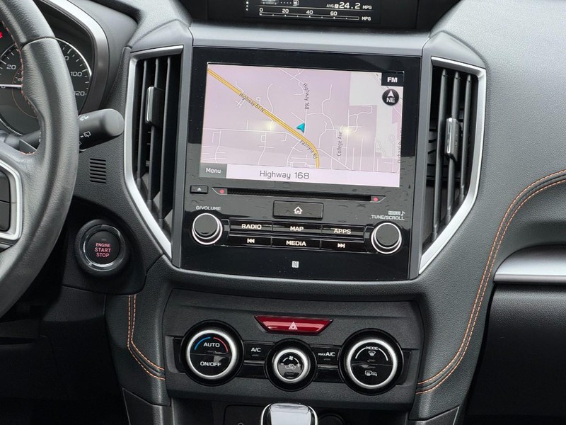 Subaru Crosstrek Vehicle Image 13