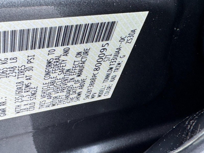 Nissan Rogue Vehicle Image 27