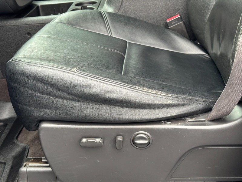 GMC Sierra 2500HD Vehicle Image 20