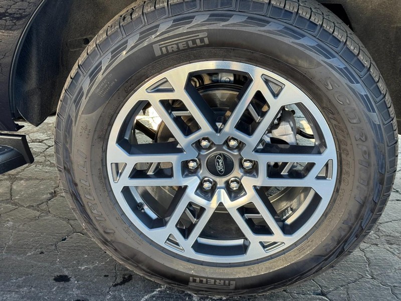 Ford Expedition Vehicle Image 07