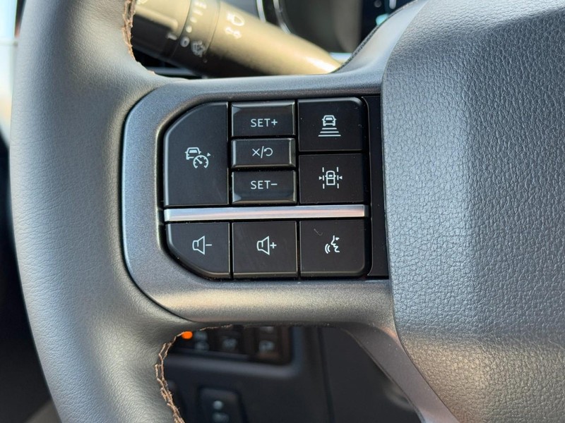 Ford F-150 Vehicle Image 12