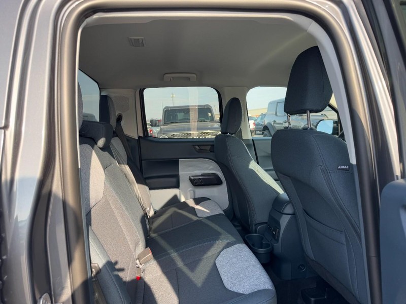 Ford Maverick Vehicle Image 05