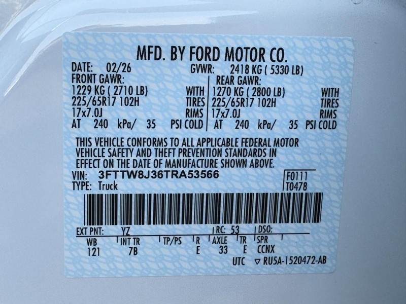 Ford Maverick Vehicle Image 16