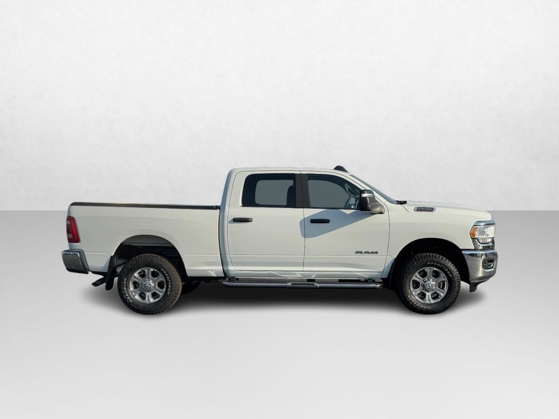 Ram 2500 Vehicle Image 02