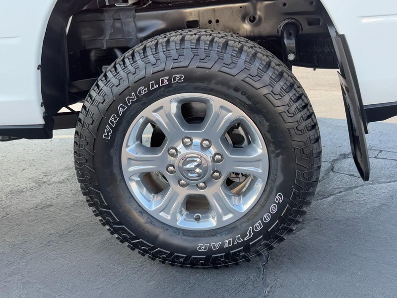 Ram 2500 Vehicle Image 08