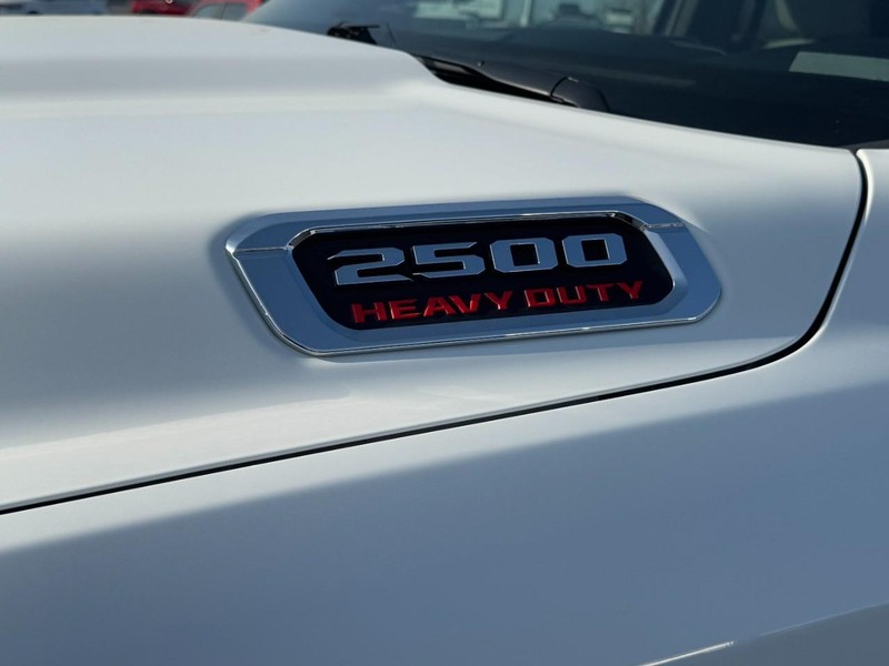 Ram 2500 Vehicle Image 09