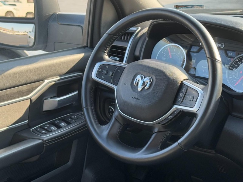 Ram 2500 Vehicle Image 14