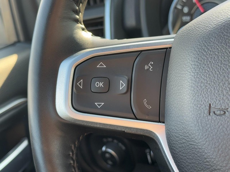 Ram 2500 Vehicle Image 18