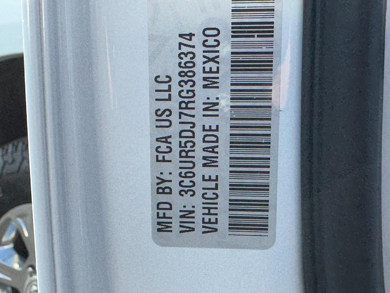 Ram 2500 Vehicle Image 26