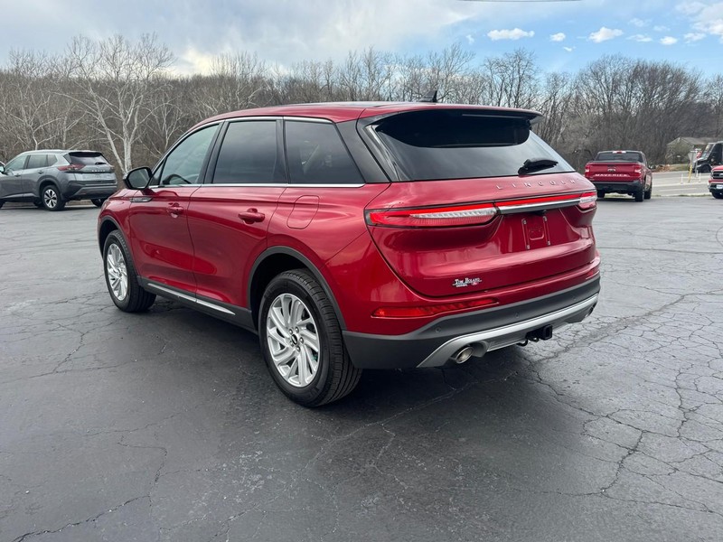 Lincoln Corsair Vehicle Image 05