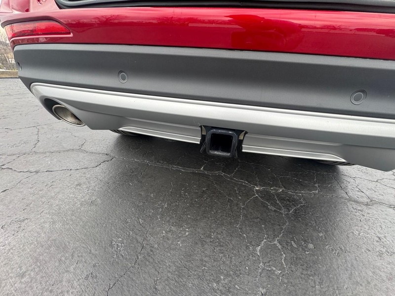 Lincoln Corsair Vehicle Image 22