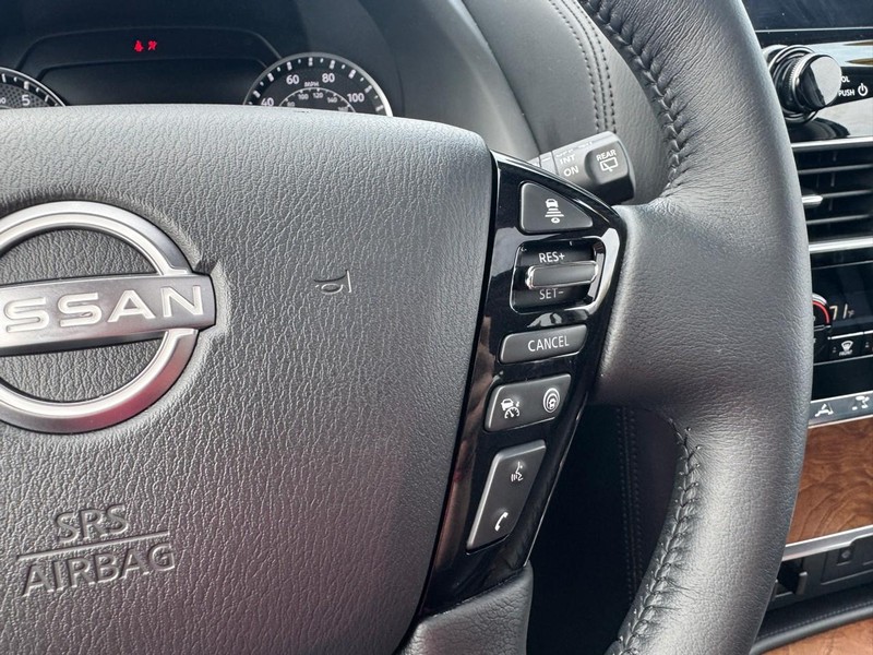 Nissan Armada Vehicle Image 13