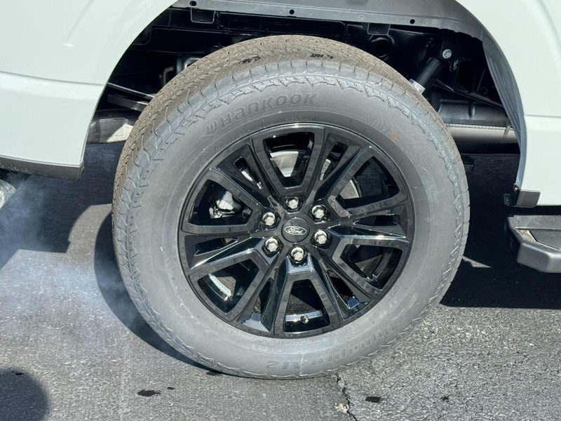 Ford F-150 Vehicle Image 04