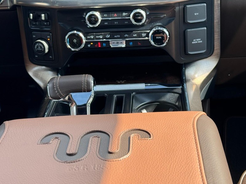 Ford F-150 Vehicle Image 09