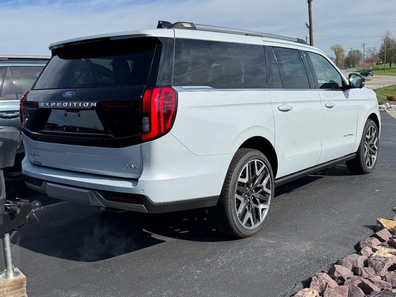 Ford Expedition Max Vehicle Image 03