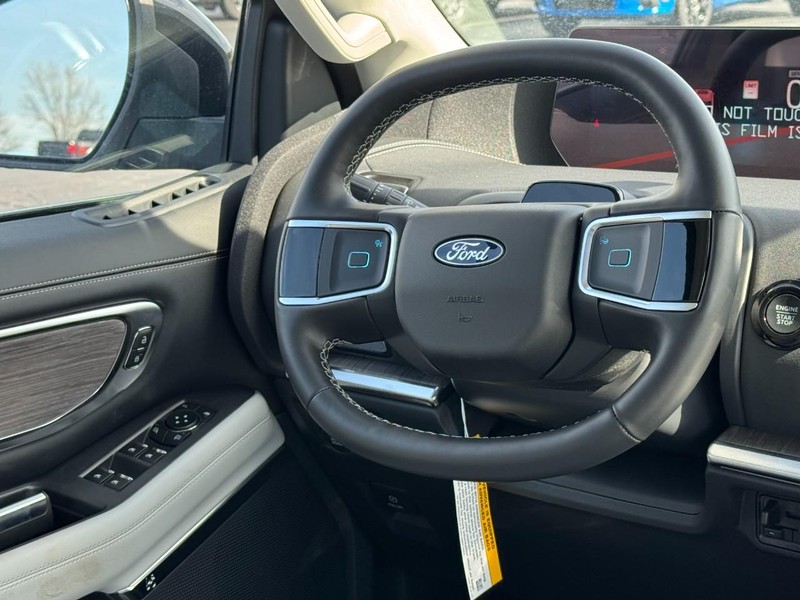 Ford Expedition Max Vehicle Image 08