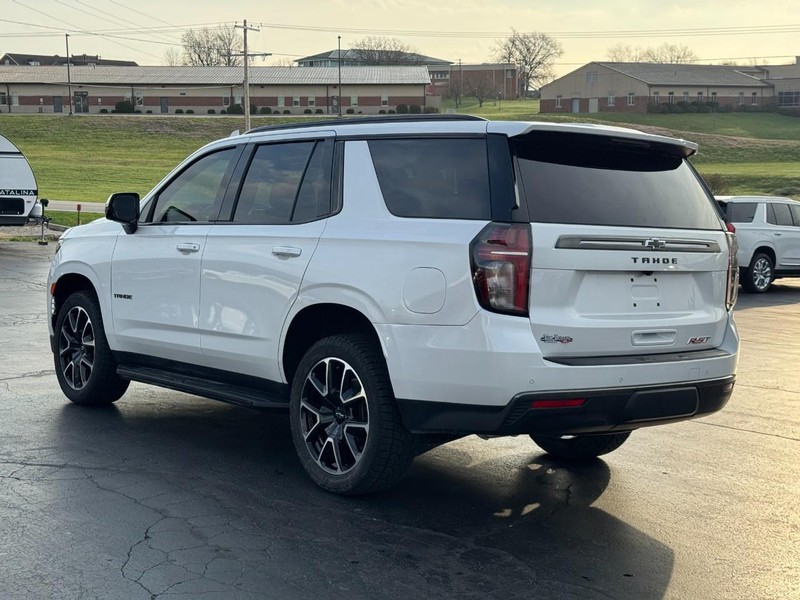 Chevrolet Tahoe Vehicle Full-screen Gallery Image 06