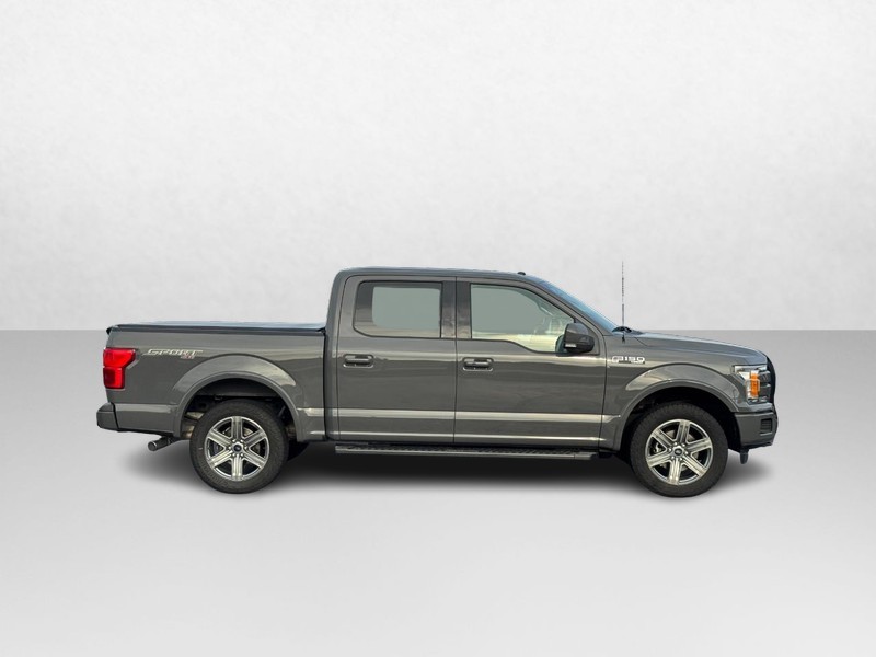 Ford F-150 Vehicle Full-screen Gallery Image 02