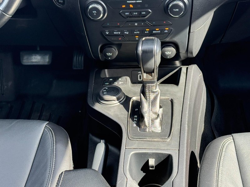 Ford Ranger Vehicle Image 14