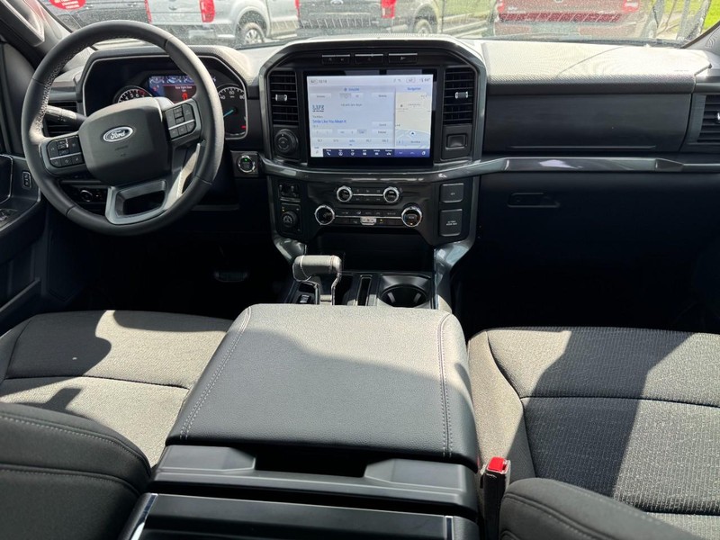 Ford F-150 Vehicle Image 11