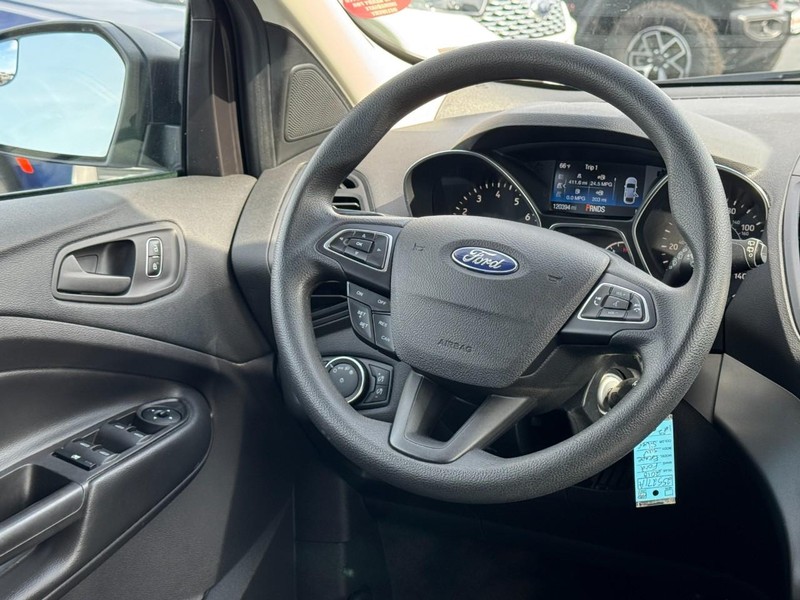 Ford Escape Vehicle Image 12