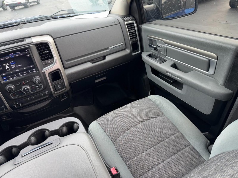 Ram 1500 Classic Vehicle Image 15