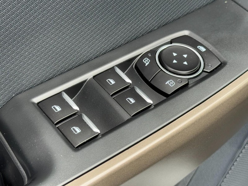 Ford F-150 Vehicle Image 22