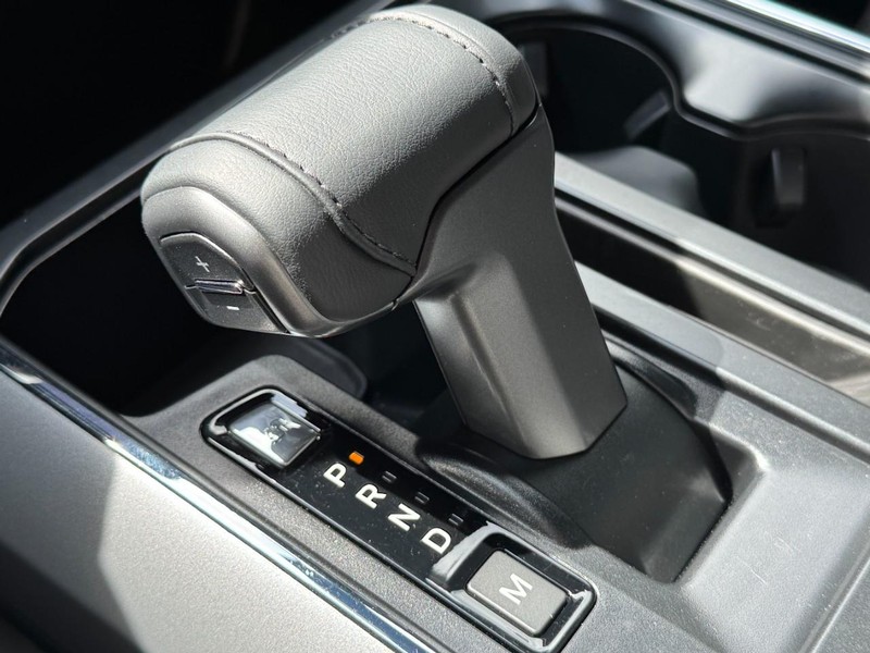 Ford F-150 Vehicle Image 12