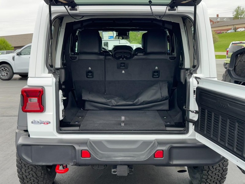 Jeep Wrangler Vehicle Image 05