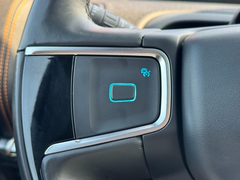 Ford Expedition Vehicle Image 16