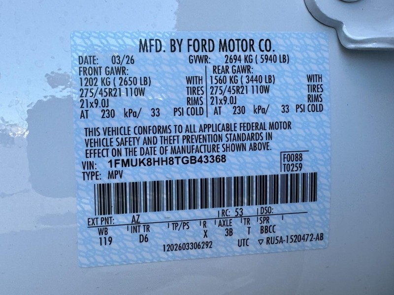 Ford Explorer Vehicle Image 18